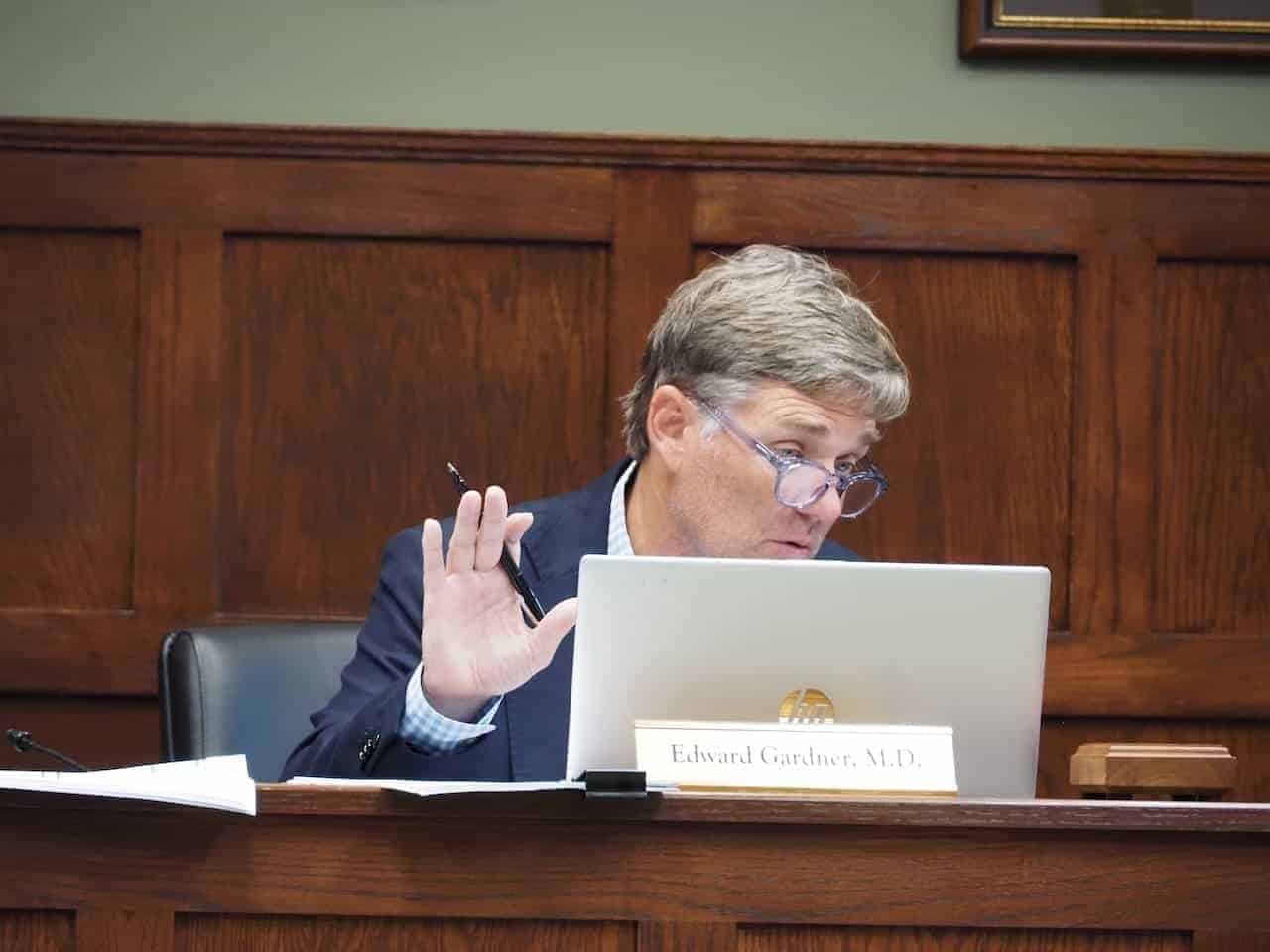 img 7189 Edward “ward” gardner, chairman of the arkansas state medical board, leads a meeting on aug. 7, 2024.