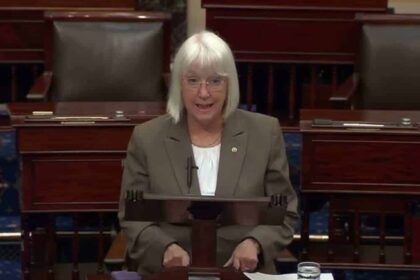 Senator Patty Murray speaks on the floor of Congress