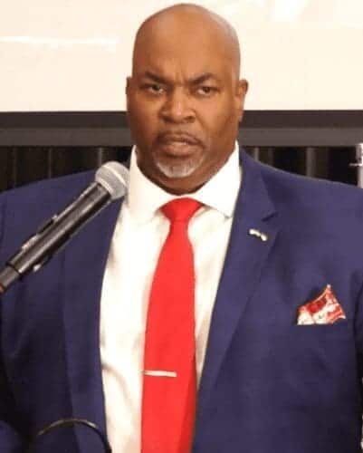 Mark robinson comments on adult website could cause him to drop out of the race for governor of north carolina