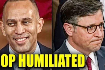 Hakeem Jeffries and Speaker Mike Johnson