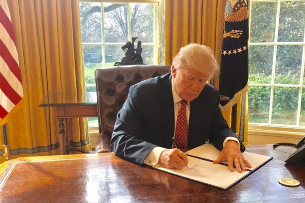 Donald trump signing an executive order