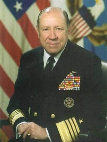 gen Chairman of the joint chiefs admiral william crowe
