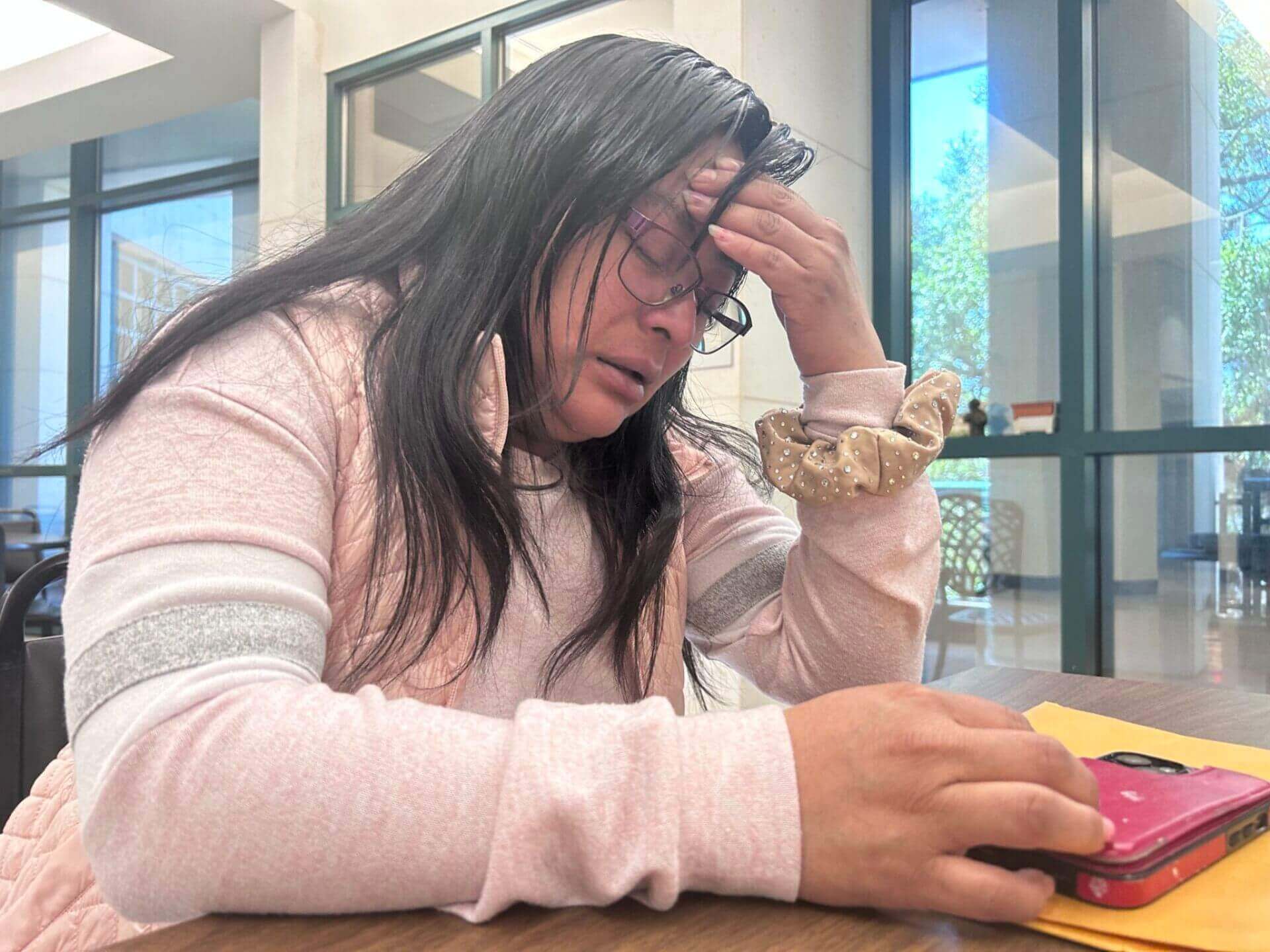 Mother of US citizen released from jail after being detained by ICE waiting for him in a restaurant booth