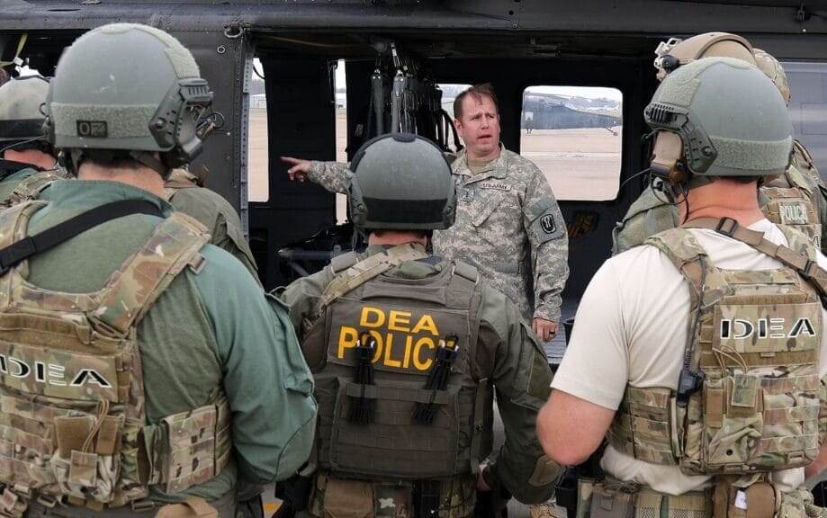 Dea agents