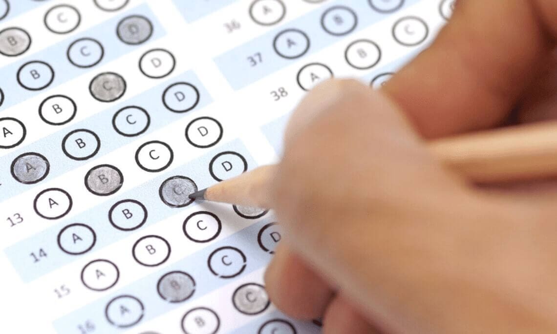 Illinois test scores a child taking a standardized test