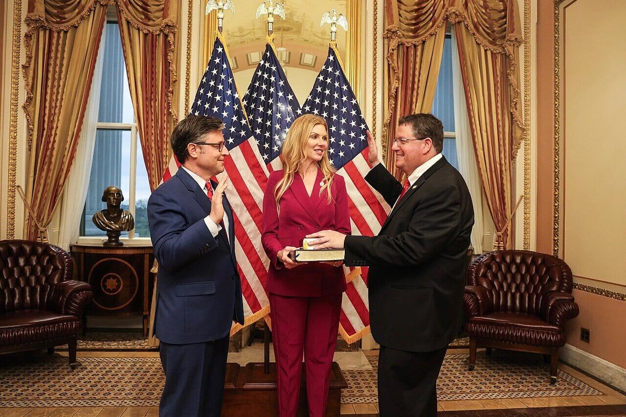 Rep. Randy fine sworn in by mike johnson