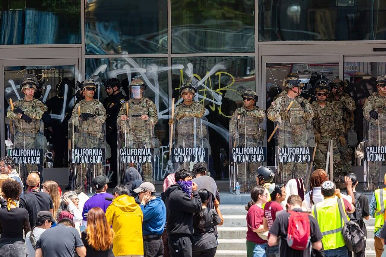 California national guard at the ice protest in los angeles