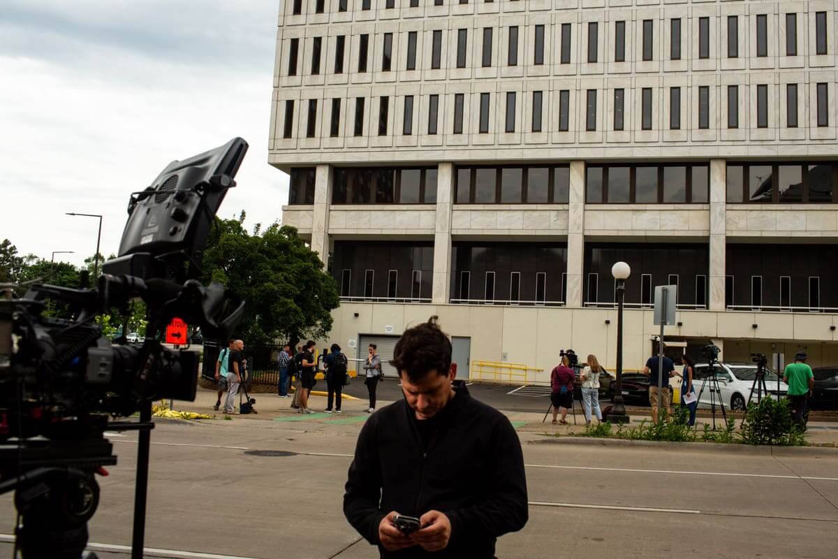 Media awaits news on minnesota shooter