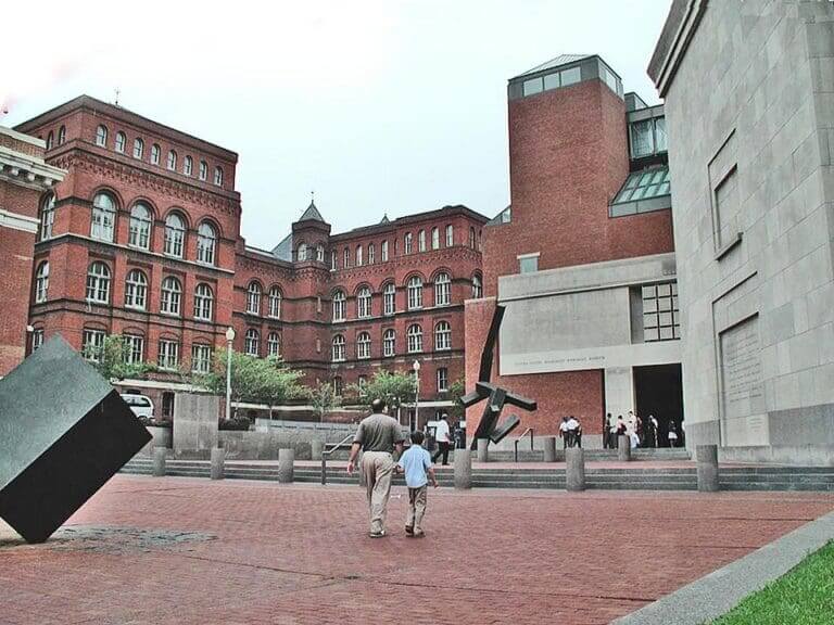 U. S. Holocaust memorial museum