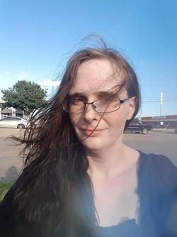 Dallas woman in noise demo protest