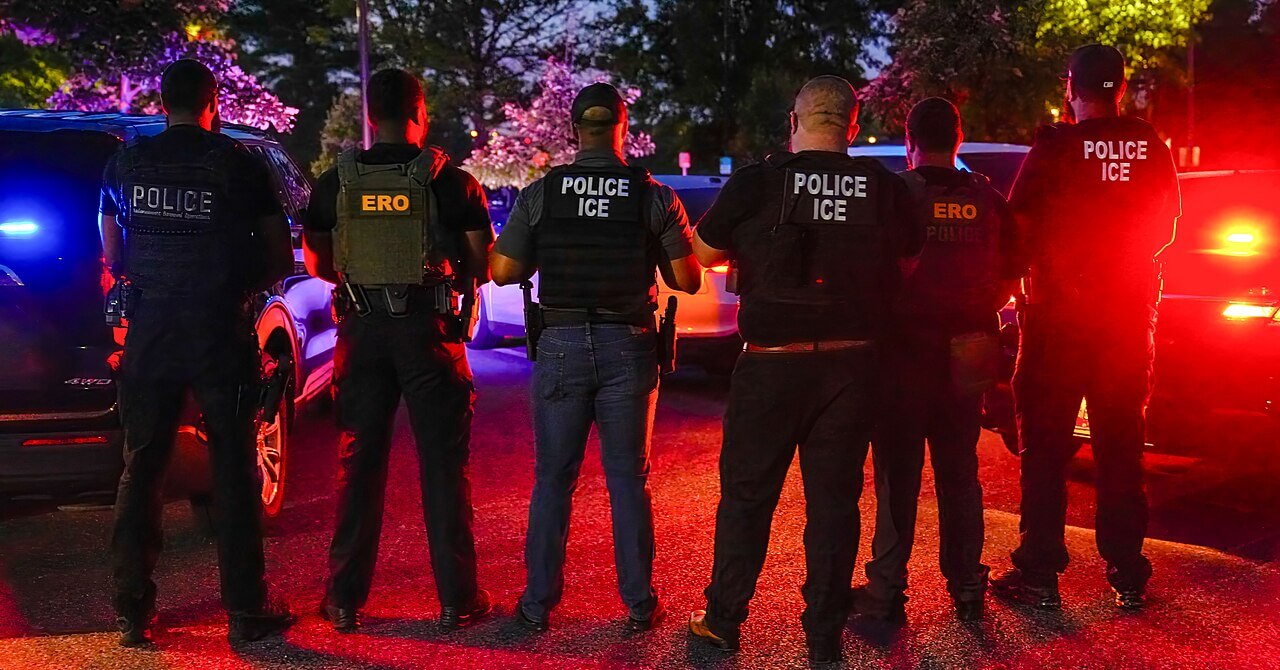 Ice agents in baltimore ice hired private contractors