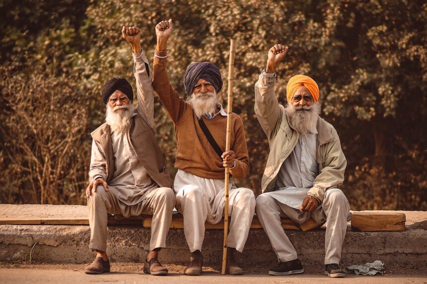 Indian farmers protest crop losses in india
