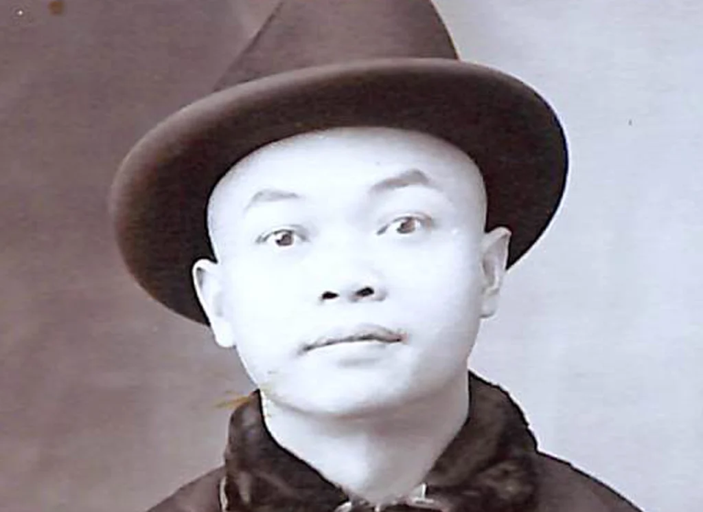 White supremacist a 1901 photo of wong kim ark, required as a condition of his bond after his arrest in el paso.