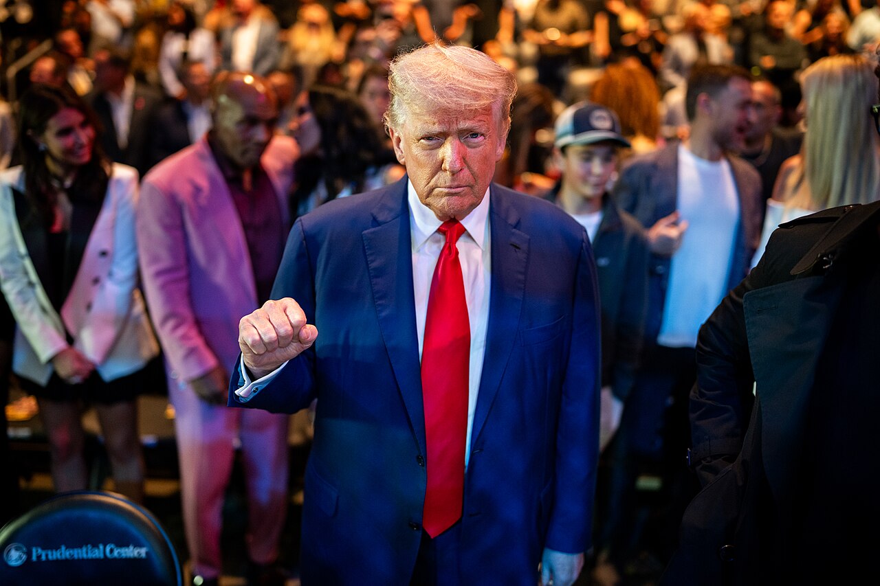 Donald trump at an event characteristics of a psychopath sociopath