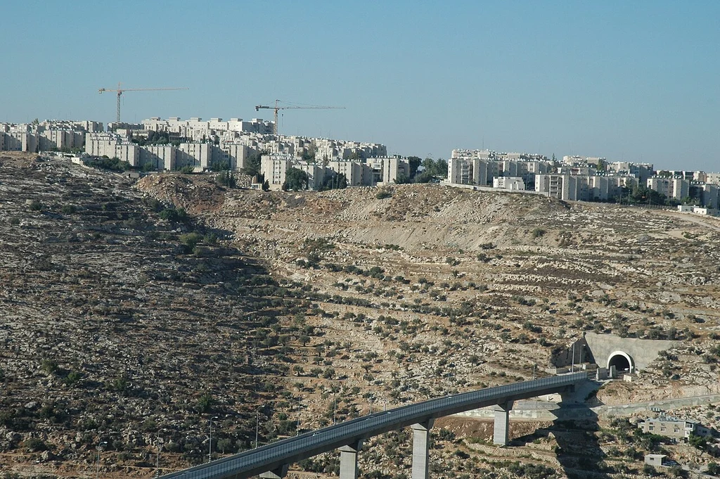 Illegal israeli settlements in the west bank