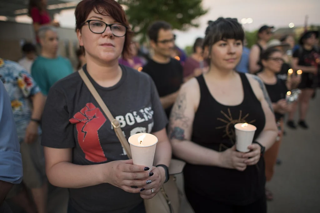A lights for liberty protest at an ice detention center in minnesota.